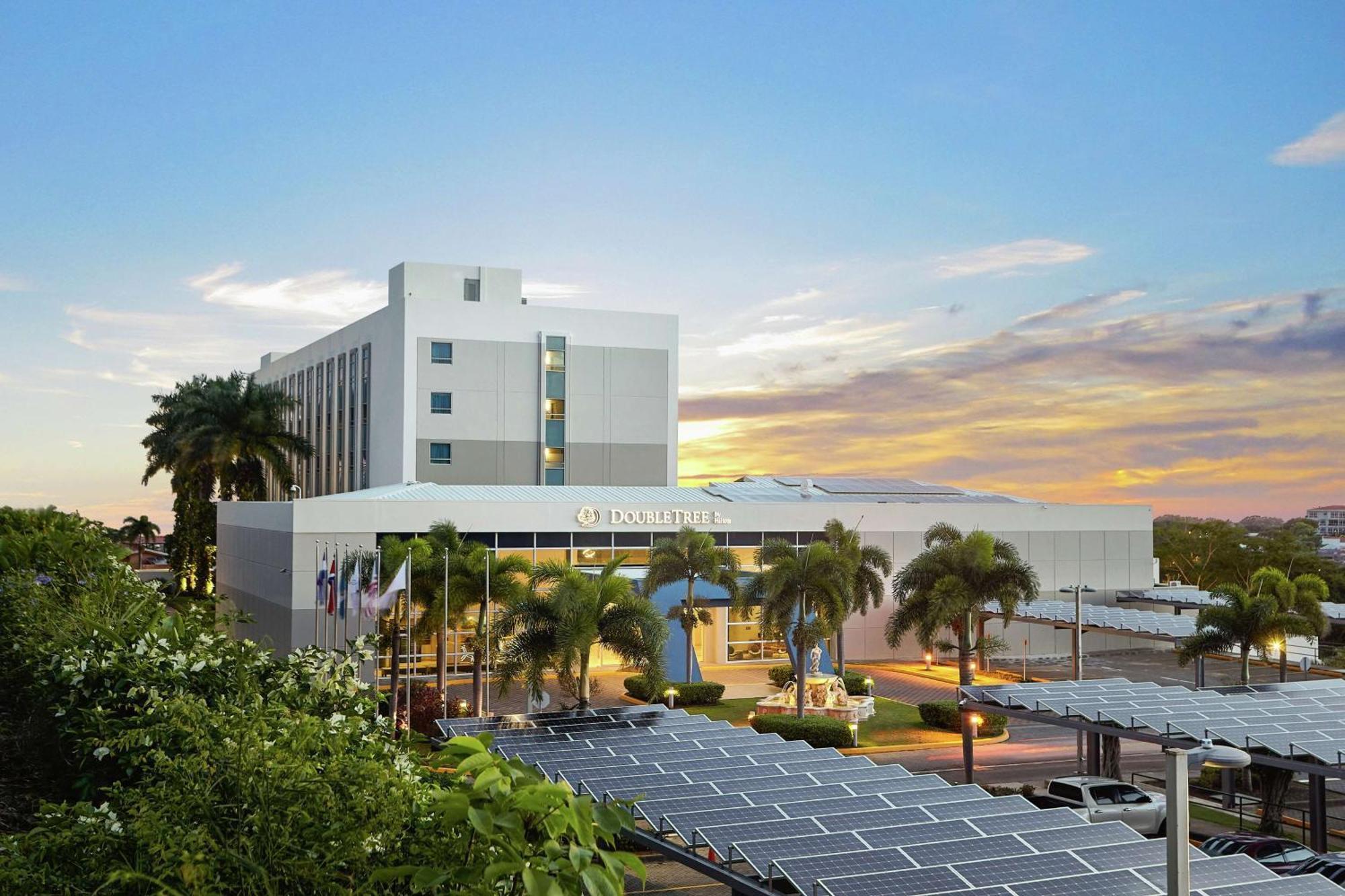 Hilton Doubletree By Hilton Managua Manágua Exterior foto